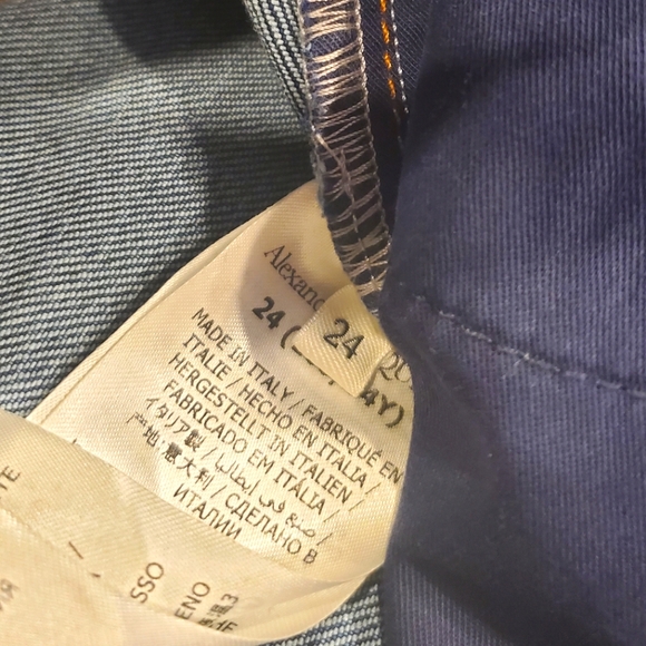 NWT$900 Alexander McQueen Dark Blue High Rise Flare Jeans Sz 24 - Picture 14 of 15